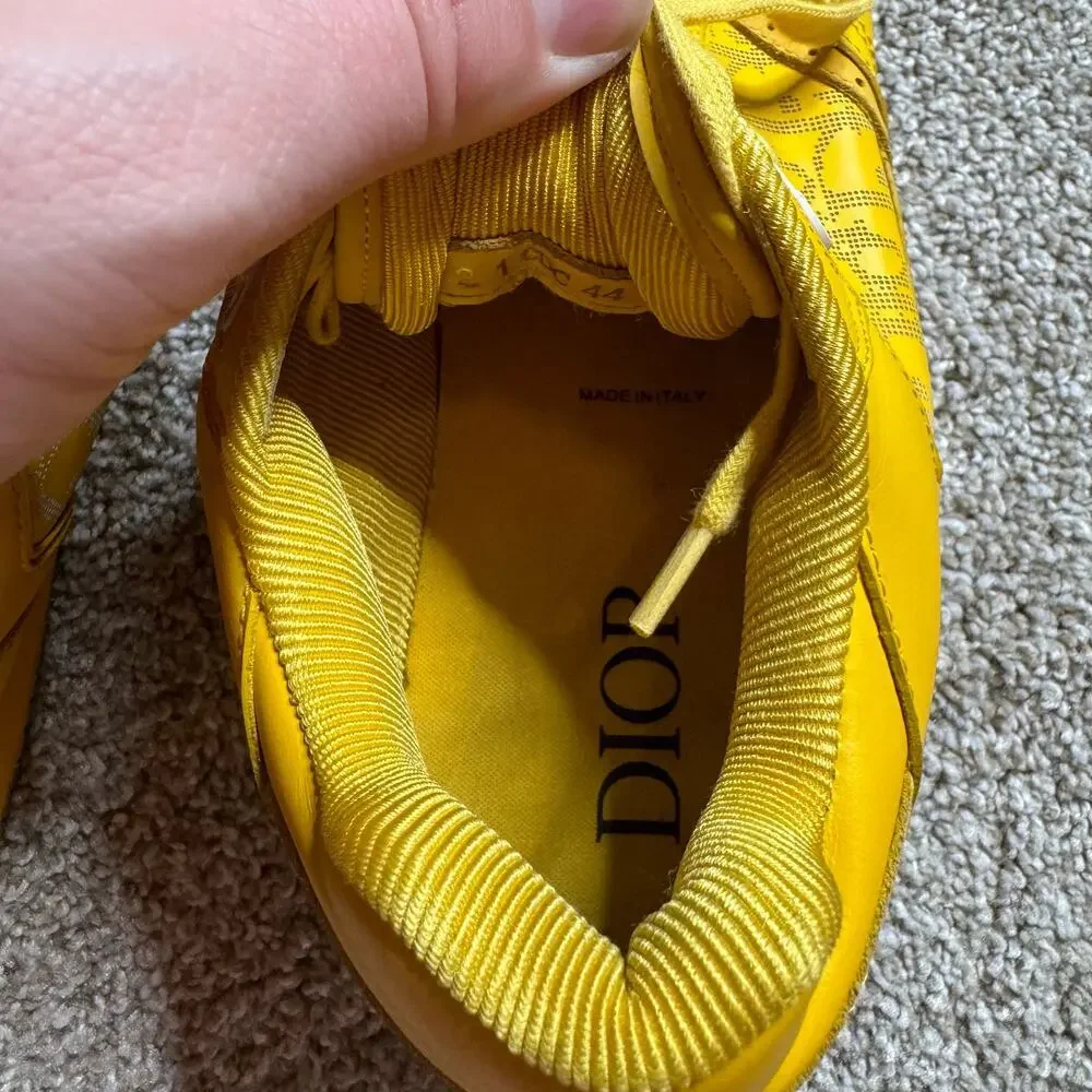 Christian Dior B27 Low Top World Tour Yellow Beige Oblique Sneaker